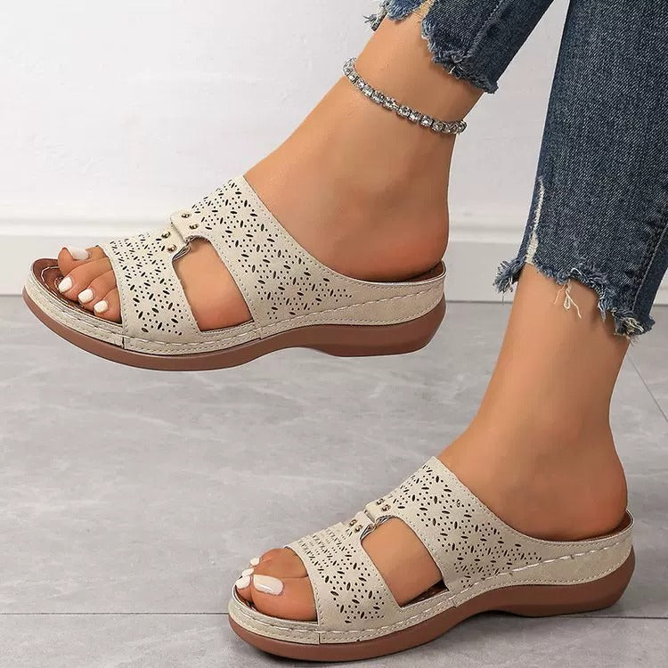 Zanorly™ Sandales Confort Orthopédiques – Soutien Parfait & Marche Sans Douleur